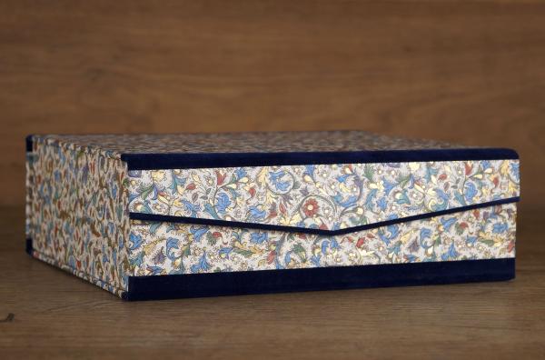 Velvet blue box for archiving keep order Papeterie Schreibweise